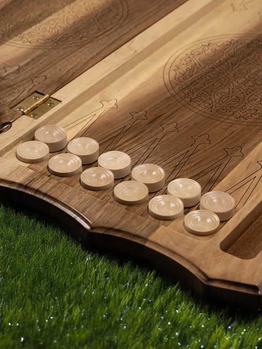 Нарды резные "Восточный узор 3" из ореха (Армения)