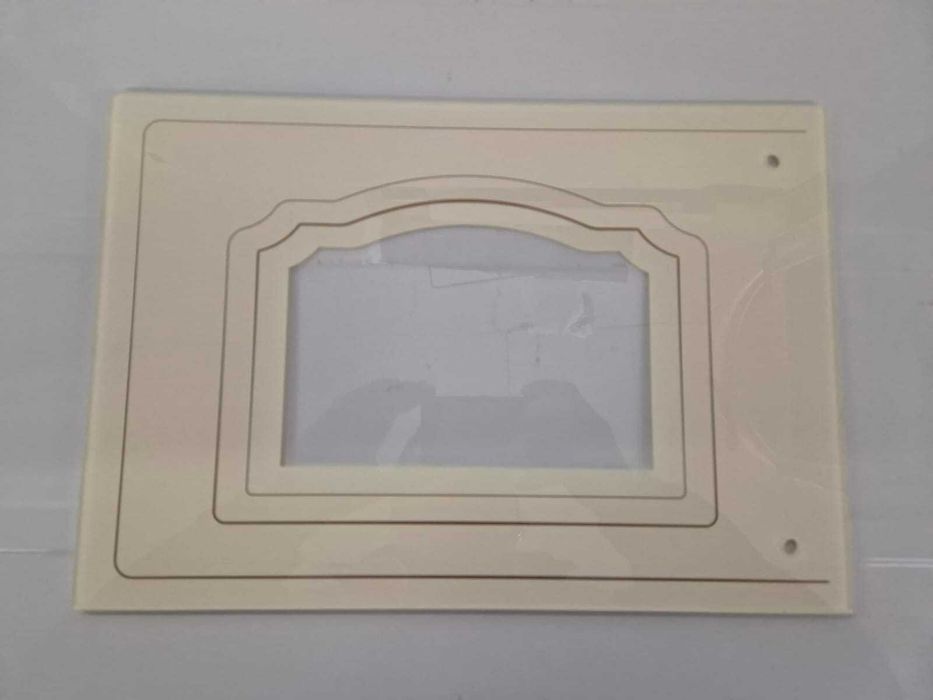 Geam exterior cuptor microunde Gorenje 36.5 x 25.3 cm MO4250CLI / N3