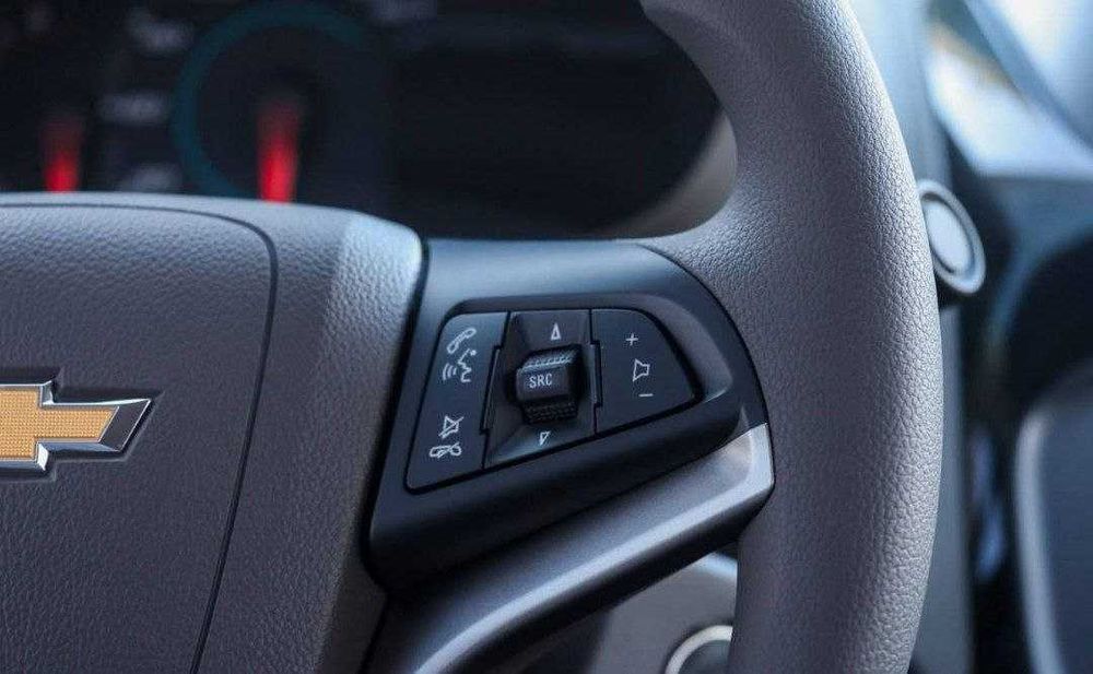 Chevrolet cobalt 2026 pazitsia mcm