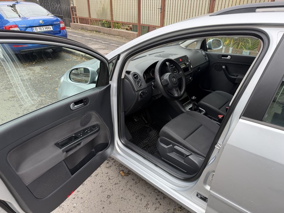 VW GOLF 6 PLUS 2010 E5 IMPECABIL ( 1.6 TDI 105CP ) inmatriculat