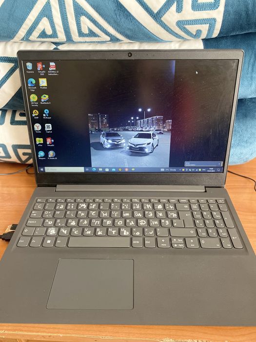 Ноутбук Lenovo
