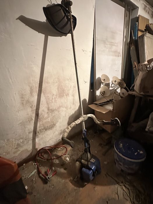 Тример газонакасилка електрический