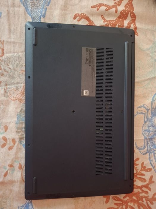 Leptop Lenovo ca nou