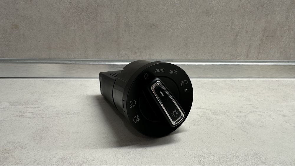 Автоматично копче за фарове ( vw golf 4, bora, passat, jetta )