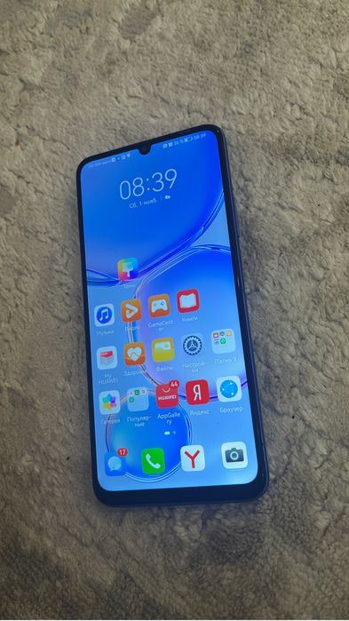 Продам Huawei nova y70
