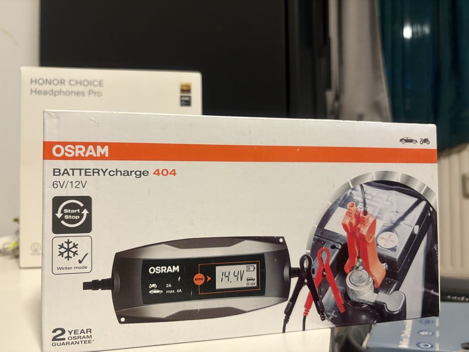 Incarcatoare baterie auto