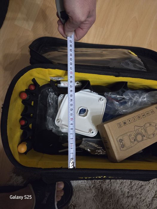 Продавам чанта за инструменти STANLEY