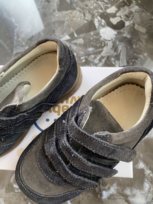 Adidași din piele pentru copii