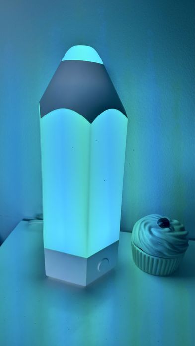 LED лампа молив за детска стая