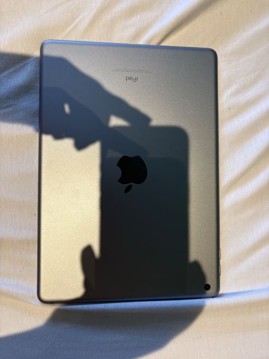 Ipad Generatia a 6a