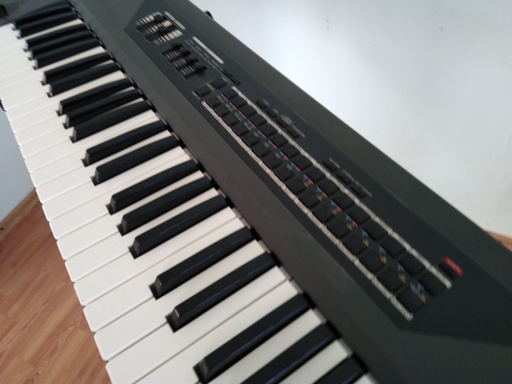 orgă ROLAND JX-1 pian digital orga electronica