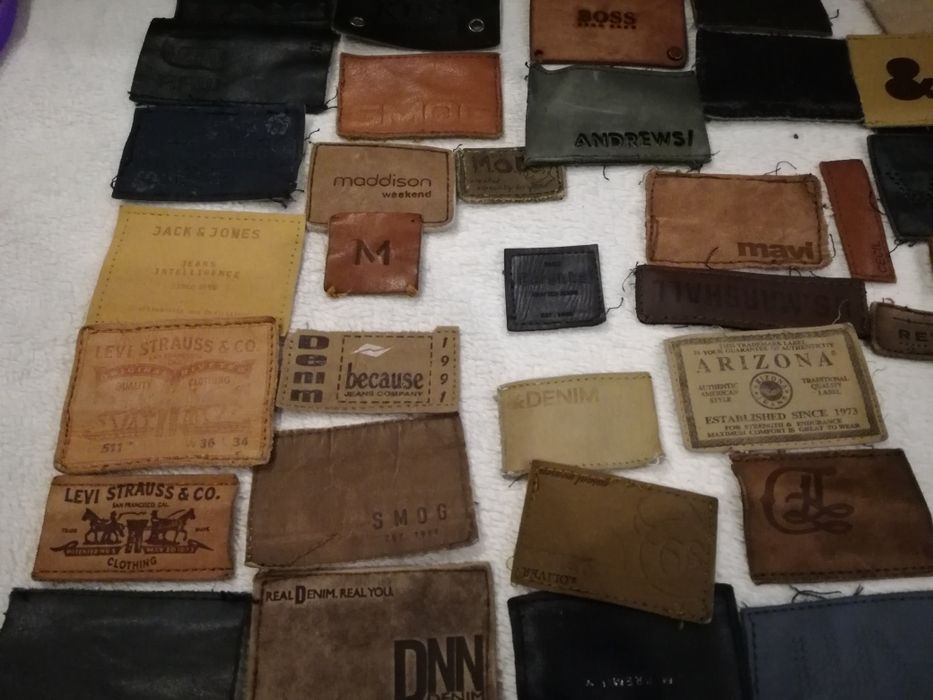 Оргинални кожени емблеми