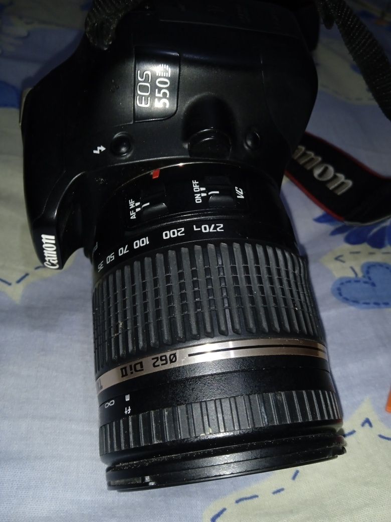 Canon eos 550D original Nou cu 2 carduri și încărcător