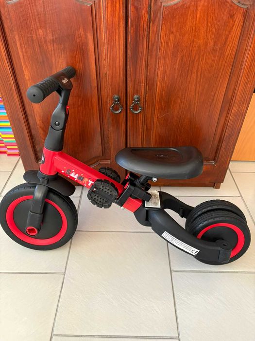 Детска триколка Chipolino Smarty 2 в 1