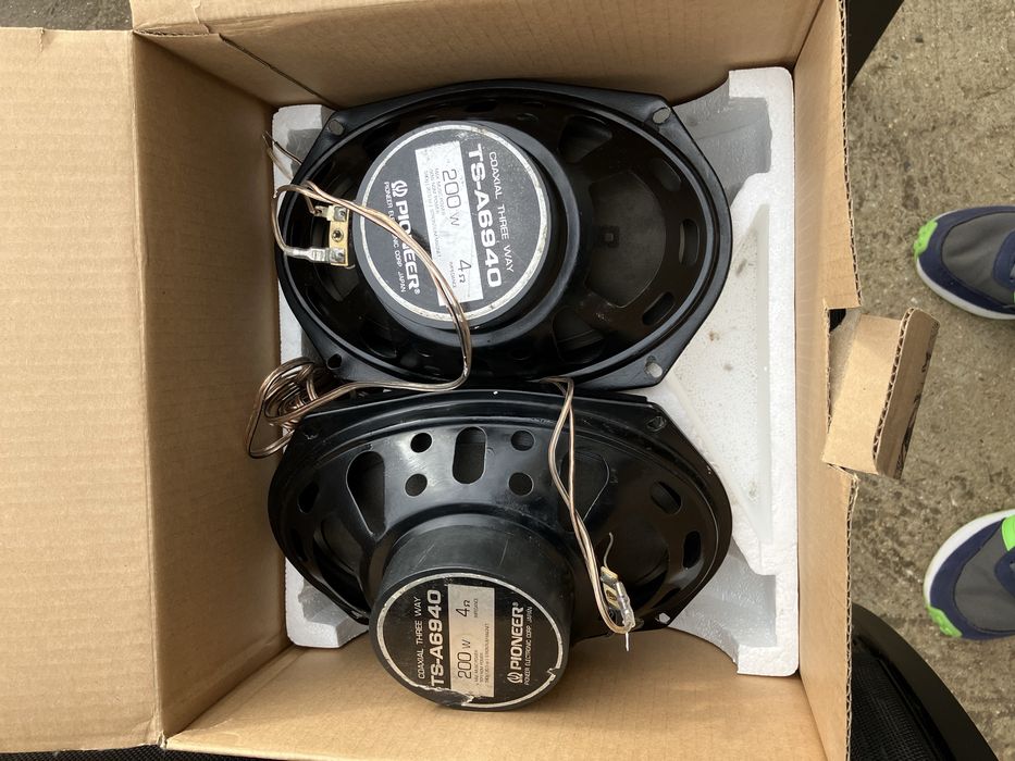 Тонколони елипси Pioneer