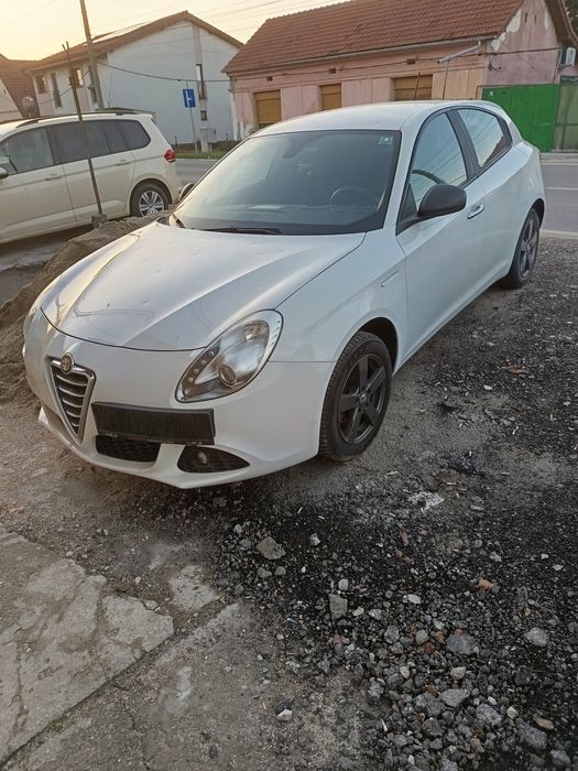 De vânzare Alfa Romeo Giulieta 2011