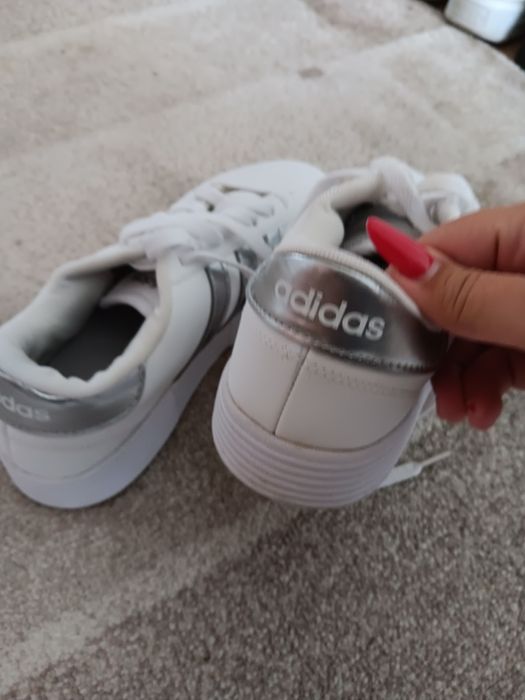 Adidasi,Adidas Nr 40