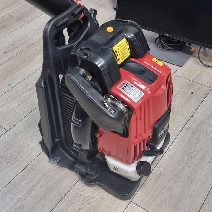 Amanet F28: Suflanta de frunze pe benzina Hecht 976 4T