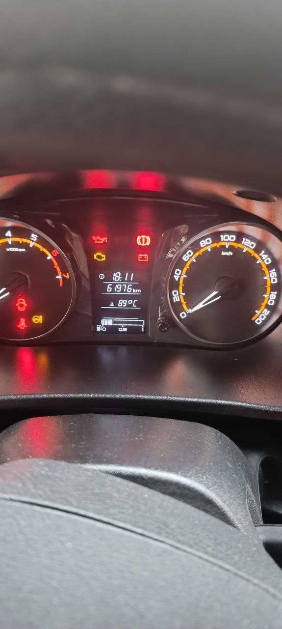 Автомобиль Lada granta