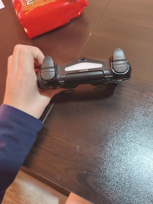 Джойстик за ps4(PlayStation 4)