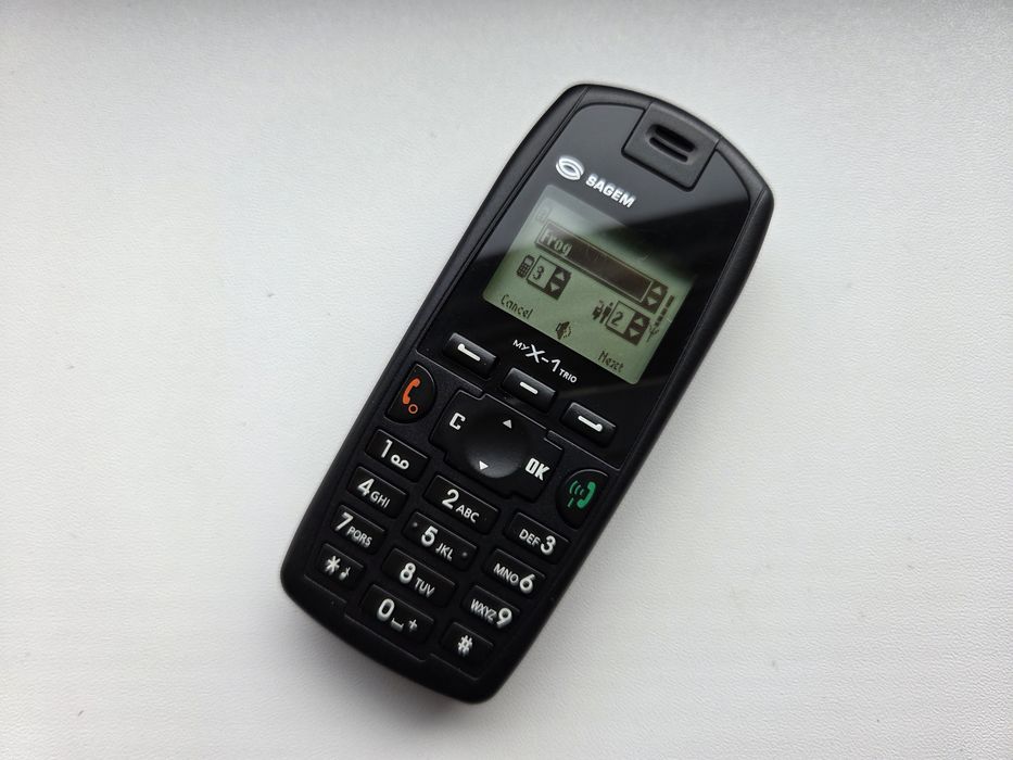 Sagem My-X1 Trio - telefon de colectie