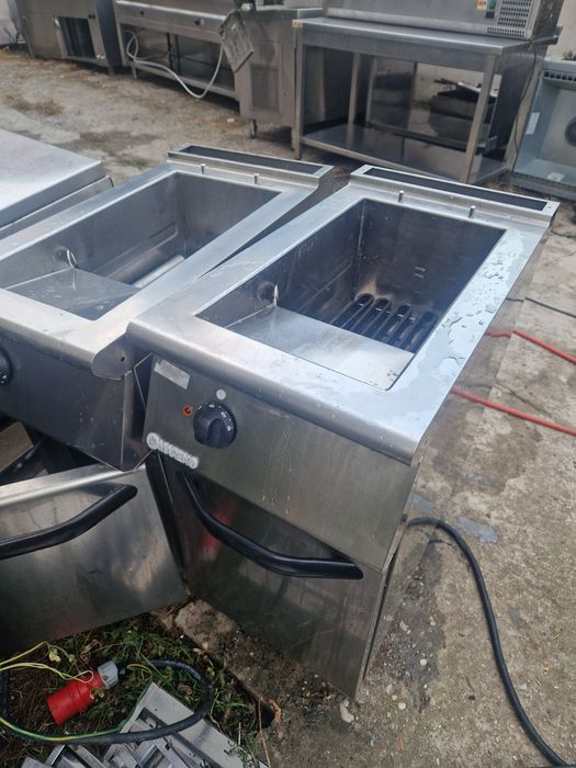 Friteuza dubla de putere, la 380v, de banc, cu robinet