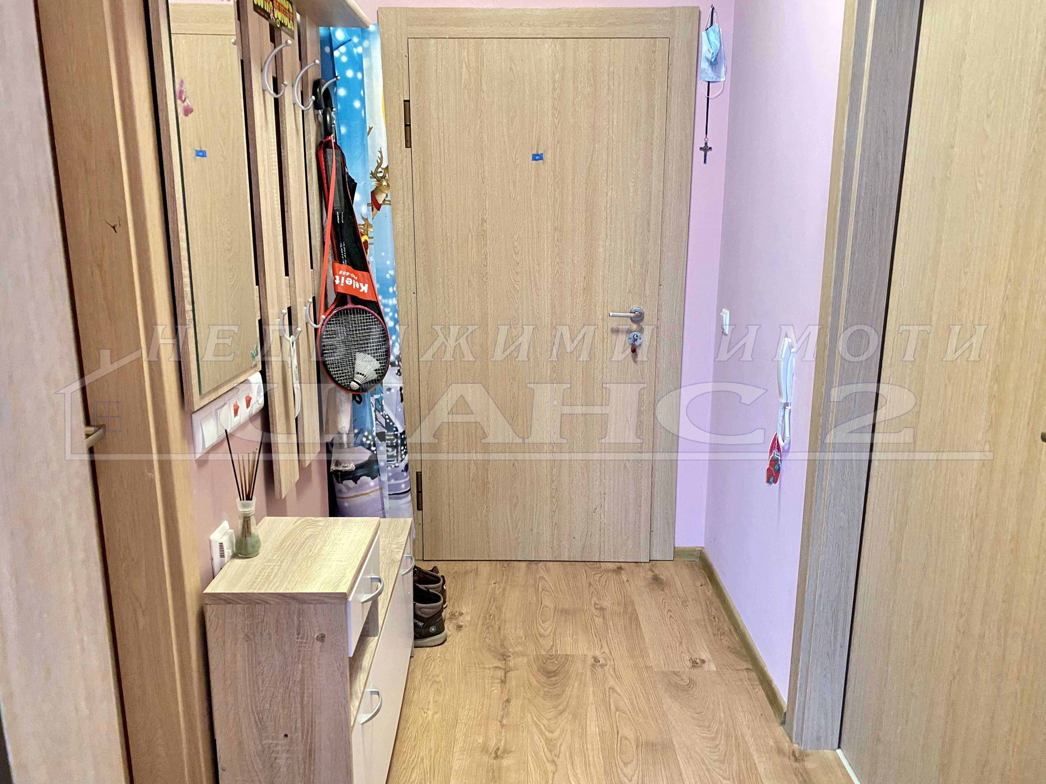 Двустаен, в долната част на кв. Бриз, обзаведен