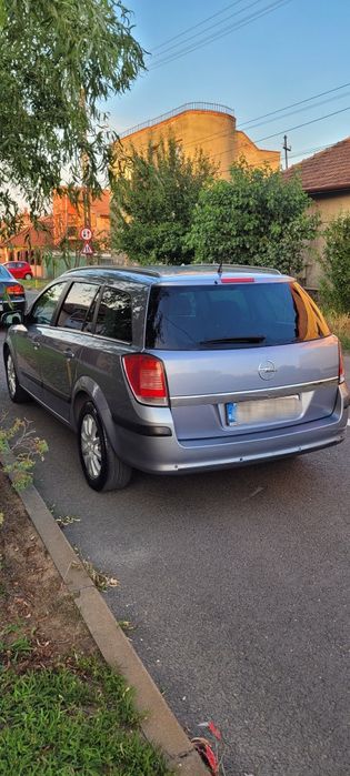 Opel Astra H,1,6 benzină+GPL,adaptat pentru handicap locomotor