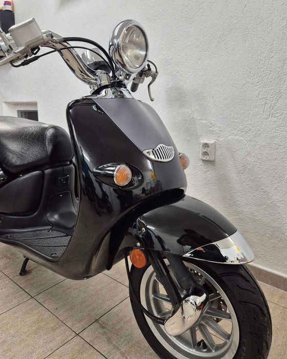 Скутери Sym Jet Suzuki Piaggio Yamaha Honda Aprilia