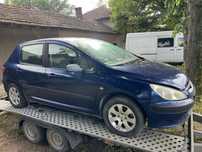 Peugeot 307 2.0HDI 90hp само на части