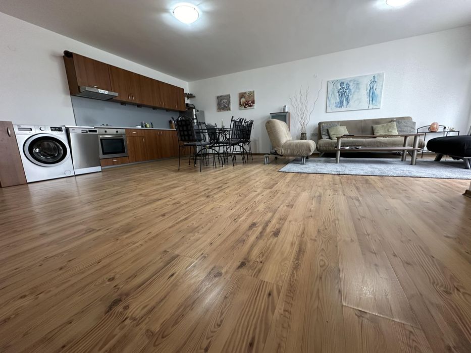 Продава се Тристаен апартамент в Бургас, Сарафово - 166 кв.м за 1199 €/кв.м - Снимка #3