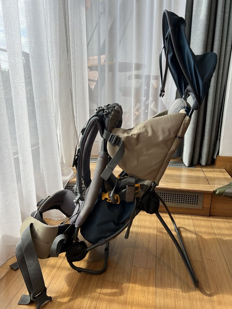 Deuter kid comfort lite - туристическа раница за носене на деца