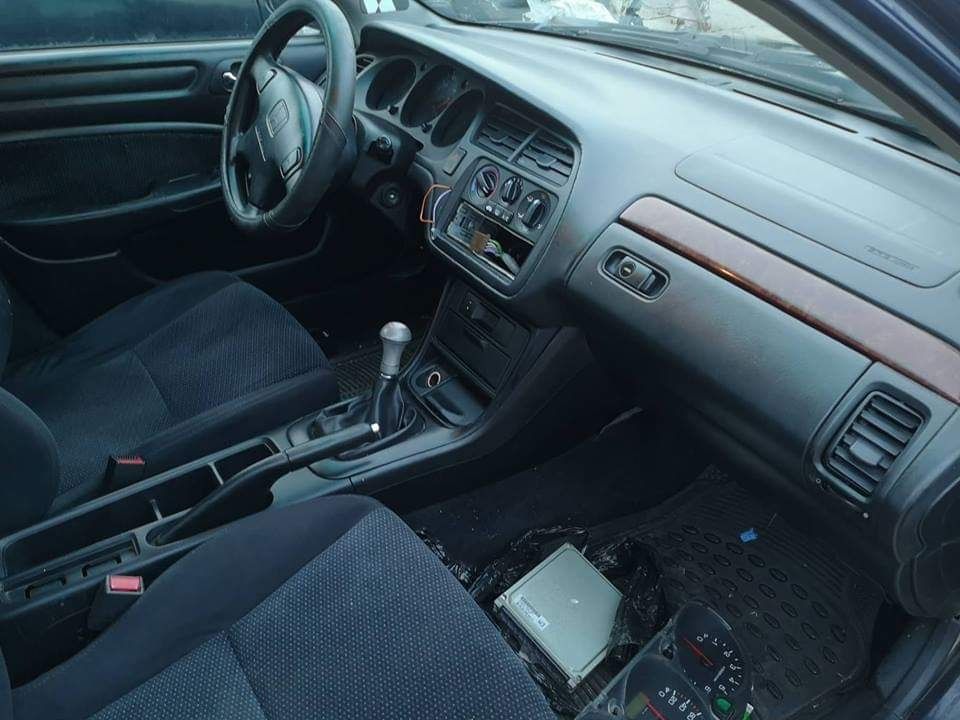 Honda accord 6 1999