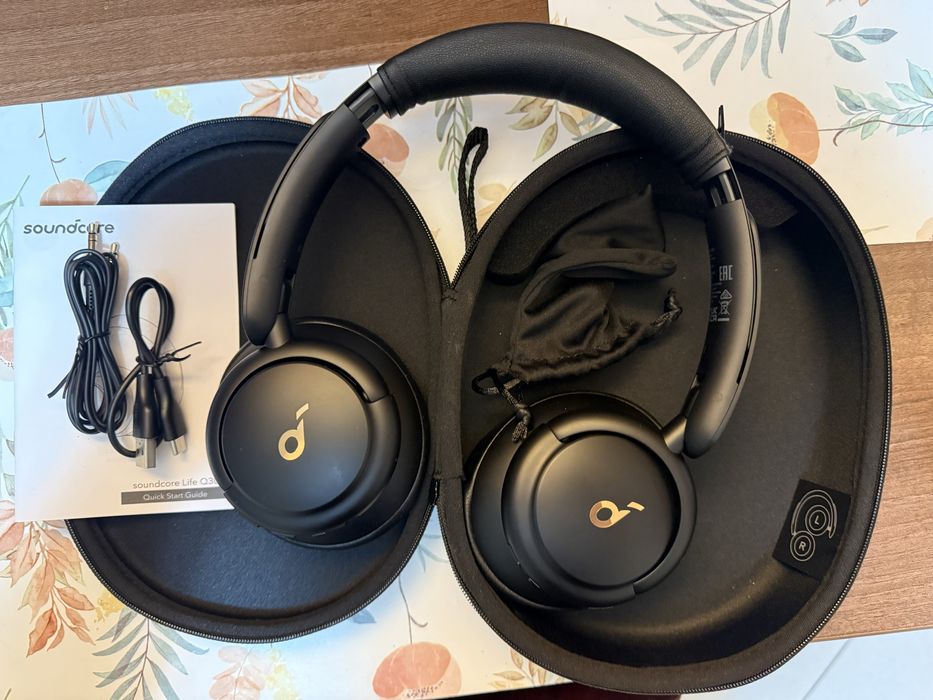 Casti Soundcore by Anker Life Q30 Hybrid noise, wireless, UPGRADED