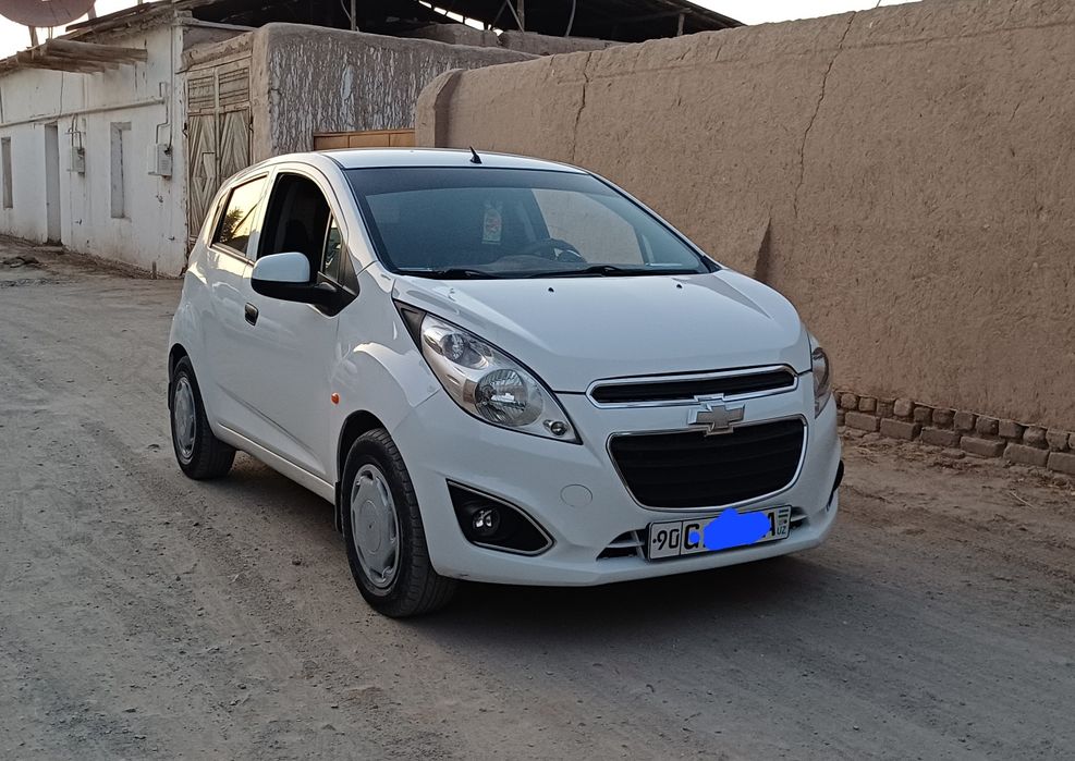 Спарк 2011 3ч пазиця