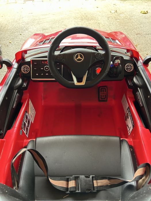 Masinuta electrica copii