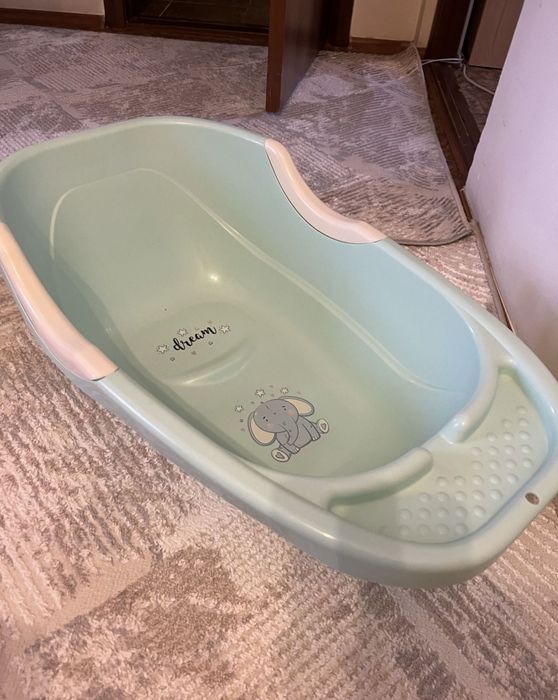 Детская ванна плюс сиденье для младенцев плюс эргорюкзак