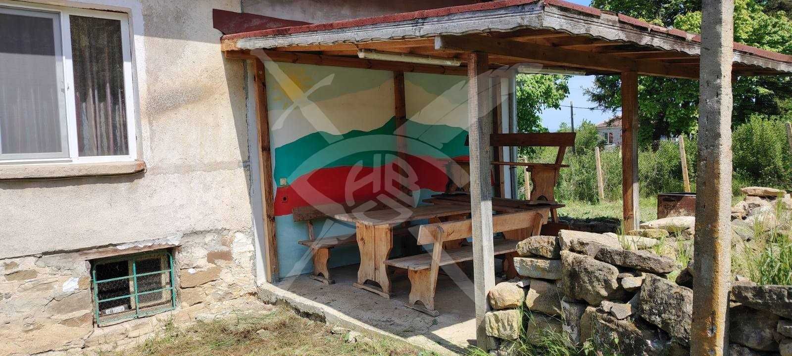 Едноетажна Къща - с. Завет