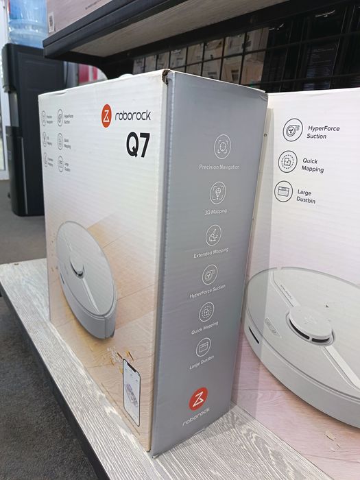 Робот-пылесос Roborock Q7
