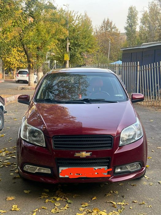 Продается Нексия 3