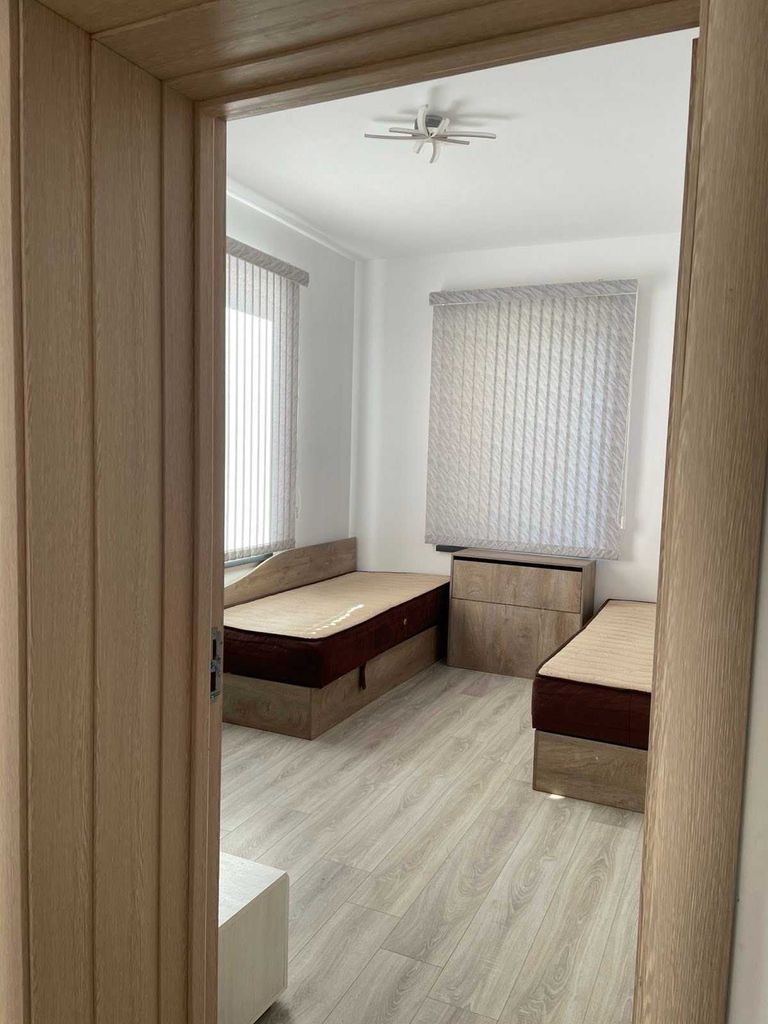 Дава се под наем Етаж от къща в Велико Търново, Акация - 80 кв.м за 459 € - Снимка #5