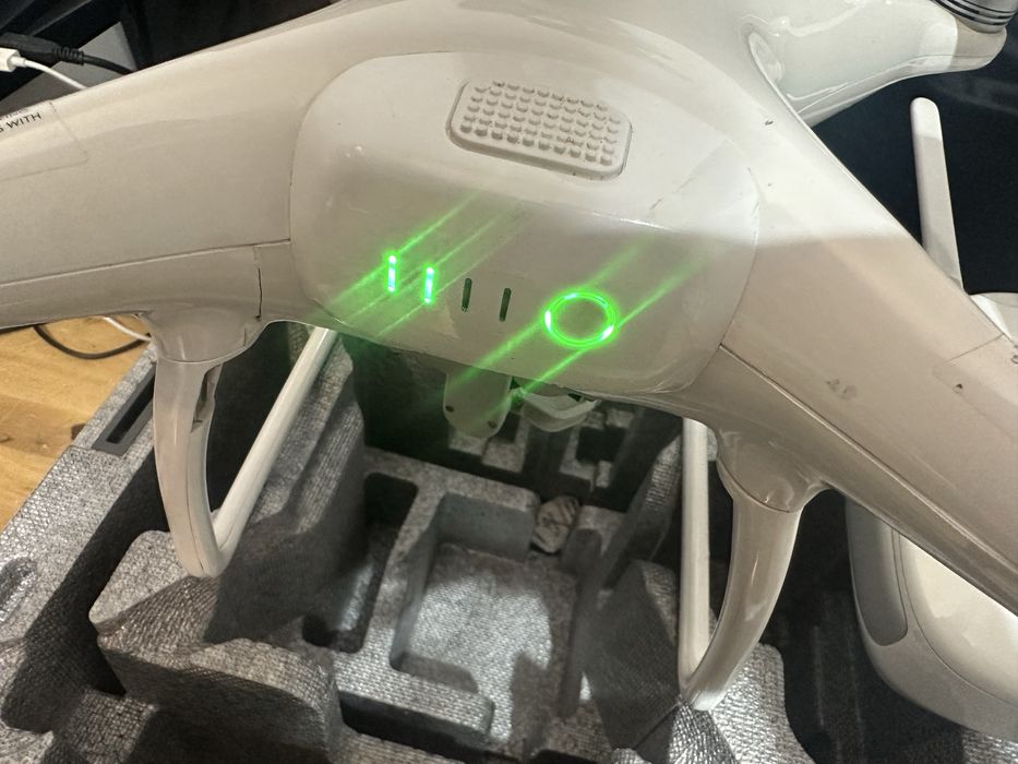 Drona dji phatom 4 pro