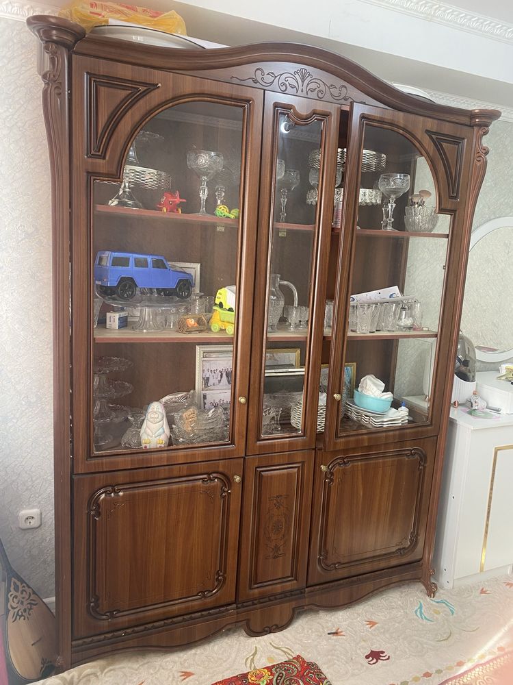 Стенка сатылады срочно