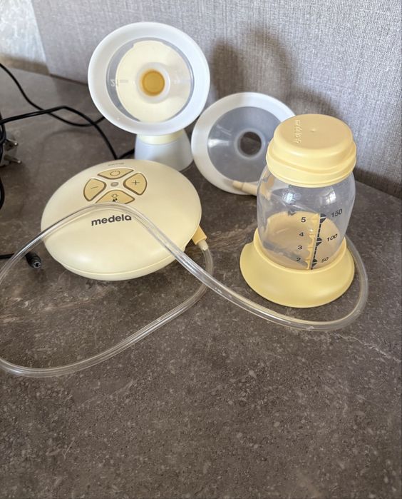 Дрехи за бебе момче и кенгуро