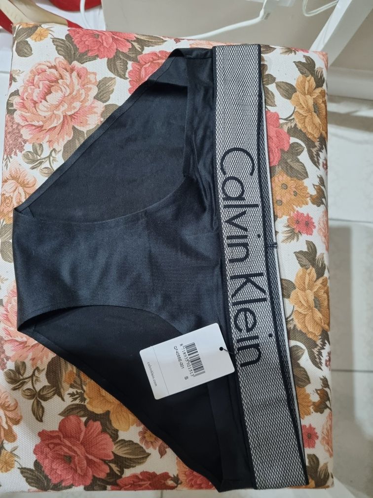 Chiloti Calvin Klein dama S