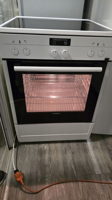 Печка Siemens 60см