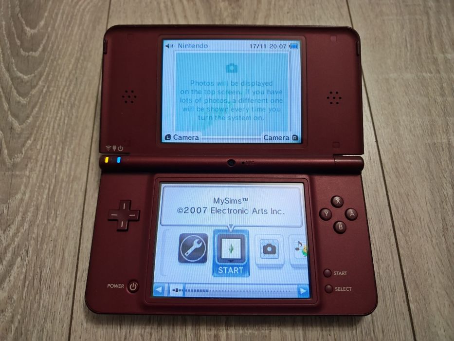 Consola Nintendo DSi XL