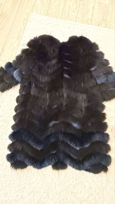 Палто от естествена кожа на лисица