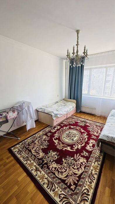 Мкр. Тастак. На подселение одна девушка