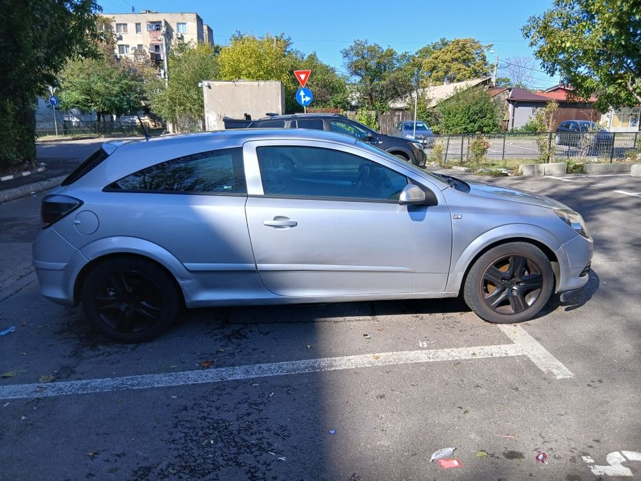 Vand Opel astra h gtc pachet opc